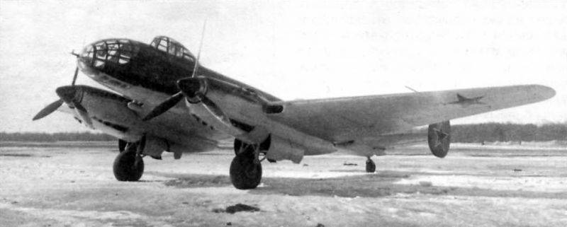 Ер-2.jpg